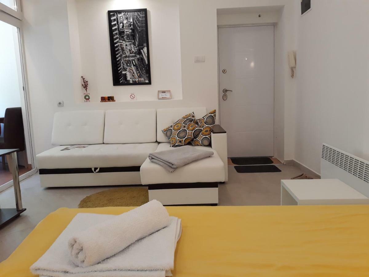 Apartamento White Pearl Belgrado Exterior foto